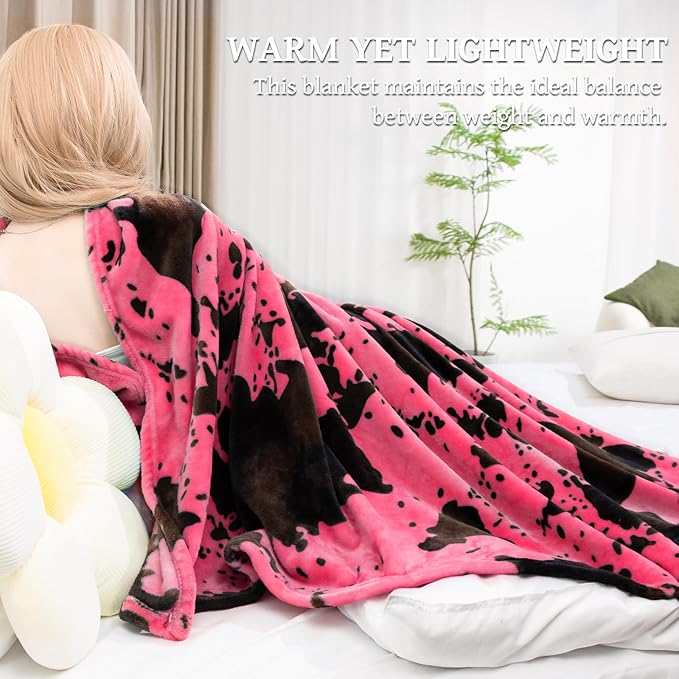 Hot Pink Throw Blanket for Couch & Bed - Twin Size Strawberry Pink Plush Blanket Lightweight Fuzzy Soft Fleece Bedding Decorative for Bedroom All Season 60x80 inches