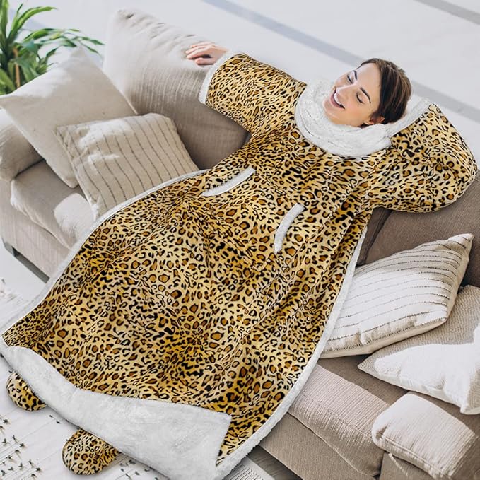 PAVILIA Sherpa Blanket with Sleeves, Foot Pocket for Women Men Adults, Thick Wearable Blanket Throw Wrap, Fleece Warm Snuggle Blanket Robe, Cozy Gift Ideas Wife Mom, Cheetah Print