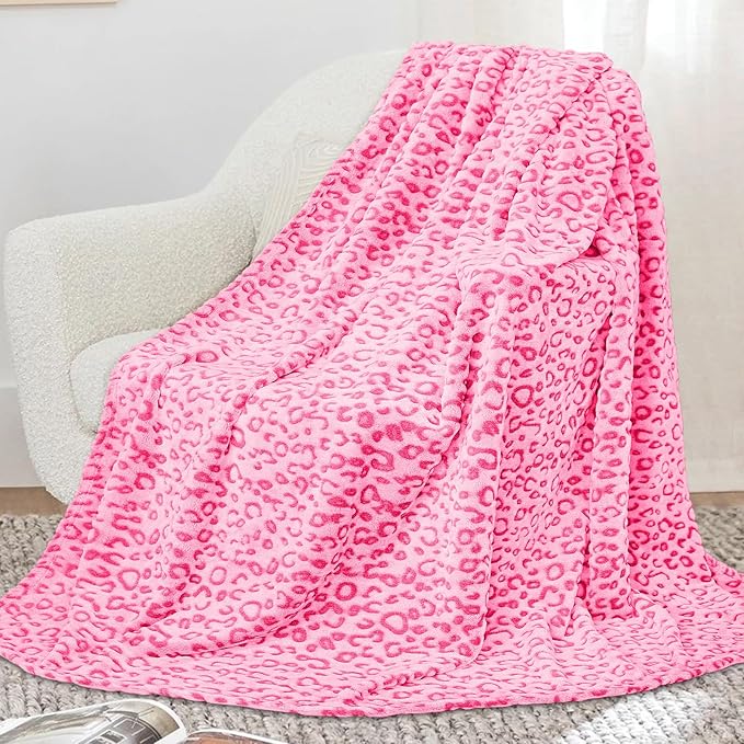 Twin Size Blanket for Couch Bed, Soft Warm Pink Fleece Decorative Blanket for Women Teen Girls, Pink Decor for Home Room Bedroom, 60x80 Inches