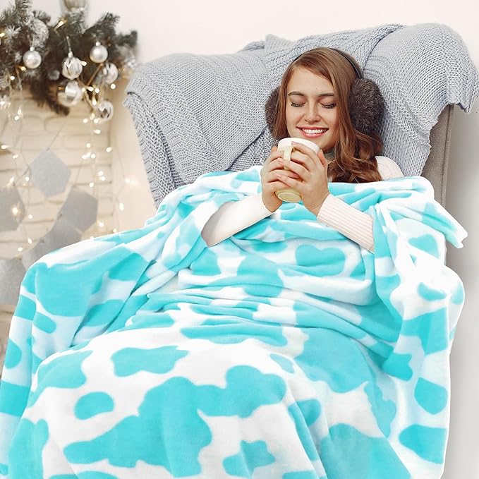 Blue Throw Blanket for Couch Bed, Blue Gifts for Women Men Kids, Soft Fleece Cyan Decorative Cozy Blanket for Bedroom Living Room All Seasons 50x60 Inches