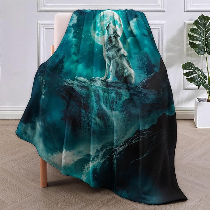 Wolf Blanket, Wolf Howling Flannel Throw Blankets,Soft Warm Lightweight Cozy Plush Animal Moon Throws for Bedroom Sofa Office Home Decor Gifts for Adults Men Kids Girls 60"x50"