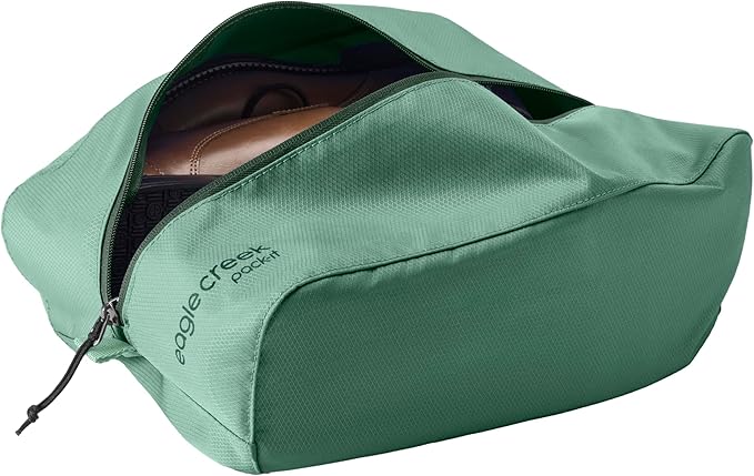 Eagle Creek Pack-It Reveal Multi Shoe Cube - Dual-Compartment Shoe Cube for Optimizing Luggage Space - Travel-Friendly - Easy-Grab Zipper & Quick Grab Handle - Lightweight & Portable - Willow Green