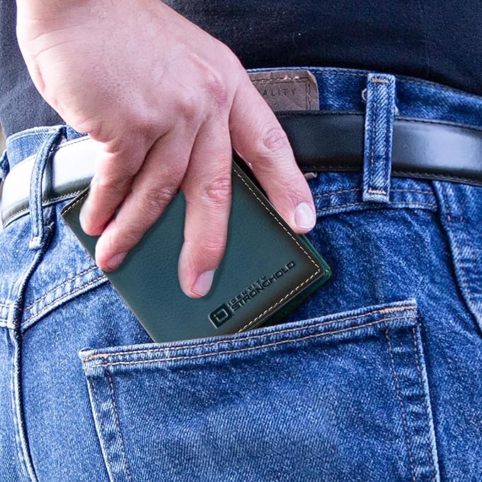 ID Stronghold Waltlet - RFID Blocking Bifold Wallet for Men with Magnetic Clasp - Blue