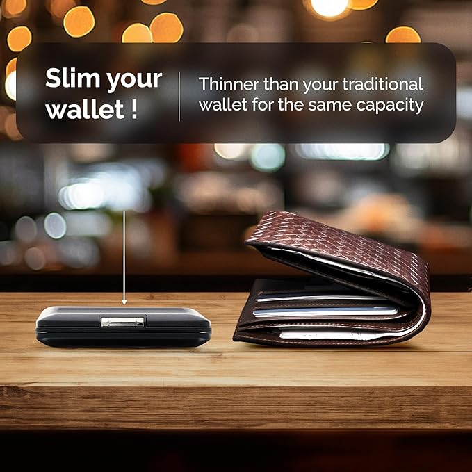 ÖGON -DESIGNS- Aluminum card holder with metal lock, RFID protection against fraud and demagnetization, compact wallet, Smart Case OSLO model