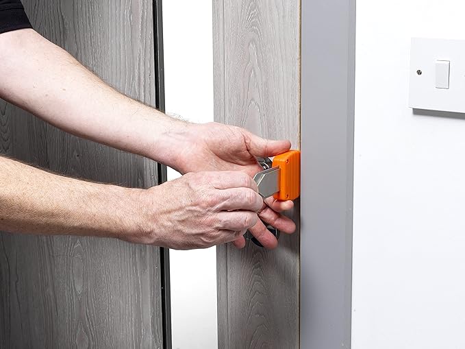 Cardea Solutions Safe-Loc Portable Door Lock Travel Lock Additional Security Lock from The Inside of The Door, Orange, Small