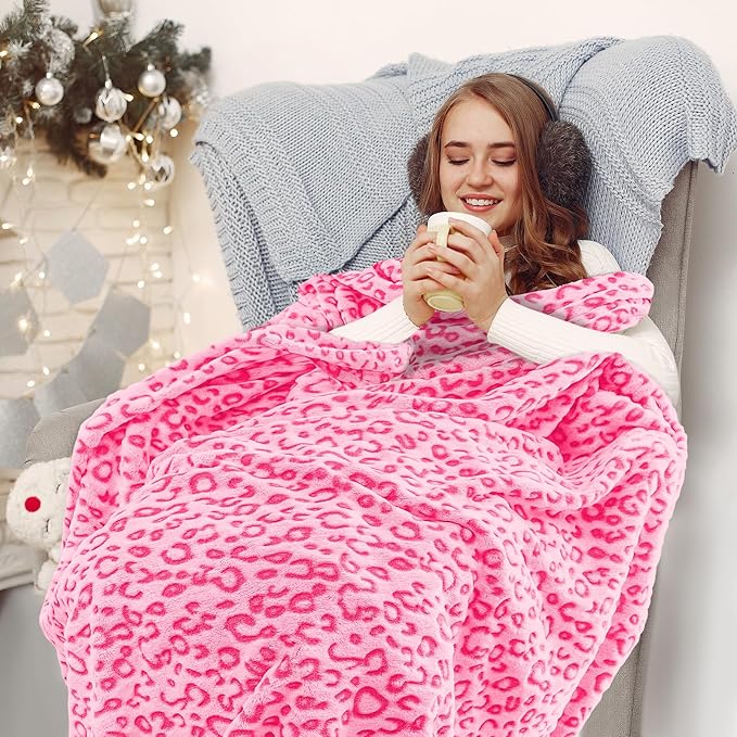 Warm Blanket Pink Soft Fleece Leopard Print Blanket for Women, Fuzzy Hot Pink Cheetah Print Throw Blankets for Bed Couch Sofa, Cozy Gifts for Women Mom Birthday Mothers Day 50x60 Inches