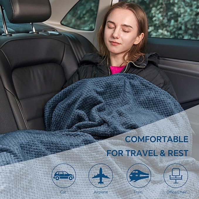 BEDELITE Travel Blanket with Bag, Ultra-Soft Jacquard Fleece Blanket with Luggage Sleeve & Backpack Clip, Airplane Blanket Travel Essentials, Navy