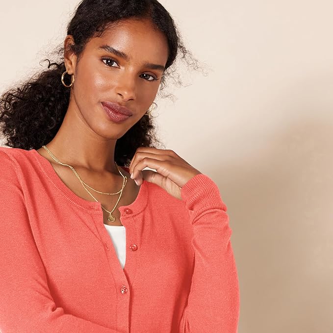 Amazon Essentials Women's Lightweight Crewneck Cardigan Sweater (Available in Plus Size)