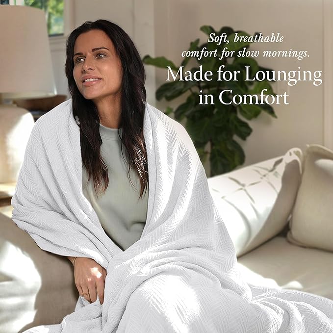 Threadmill Luxury Cotton Blanket for Queen Size Bed | All-Seasons Breathable Oeko TEX 100% Cotton Queen Blanket | Cozy, Soft Fall Thermals fits Full Size Bed, 90x92 inches | White