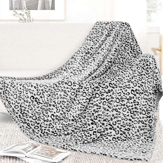 Black Blanket Twin Size, Lightweight Soft Fuzzy Cozy Plush Twin Cheetah Print Fleece Throws for Bed Couch Home Bedroom Dorm Decor All Season 60" x 80"