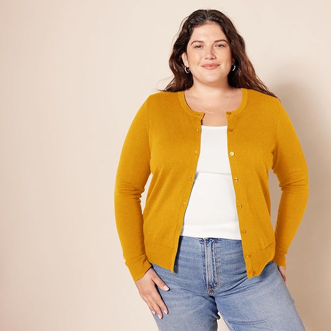 Amazon Essentials Women's Lightweight Crewneck Cardigan Sweater (Available in Plus Size)