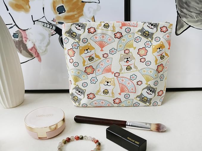 HAPPYHEIDI Canvas Pouch for Travel, Makeup Bag Case, Creamy White Dogs, Cotton, Animal Print, Zipper Closure, 7.1x2.4x7 Inches