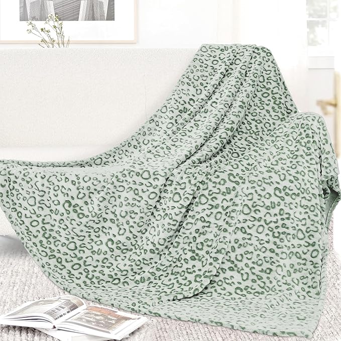 Sage Green Blanket Soft Cozy Olive Green Fleece Blankets Lightweight Fuzzy Blankets and Throws for Travel Camping Couch Bed 50x60inch