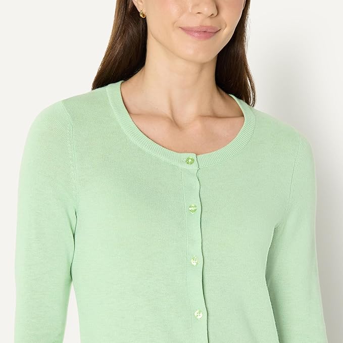 Amazon Essentials Women's Lightweight Crewneck Cardigan Sweater (Available in Plus Size)