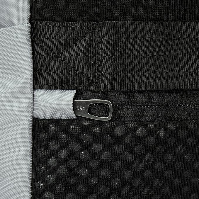 Pacsafe V 26L Tour backpack