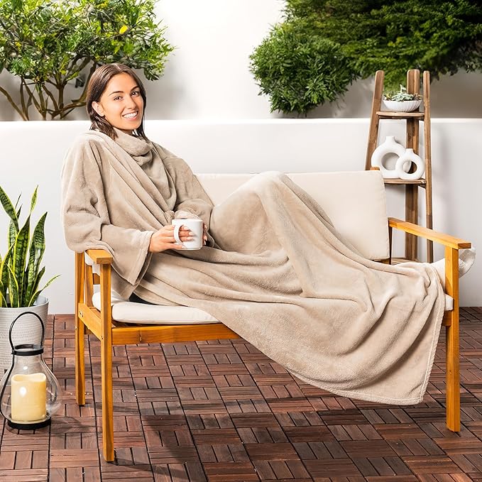 PAVILIA Blanket with Sleeves for Adult Women Men, Soft Warm Wearable Blanket Fleece Wrap Throw, Robe Blanket Gift