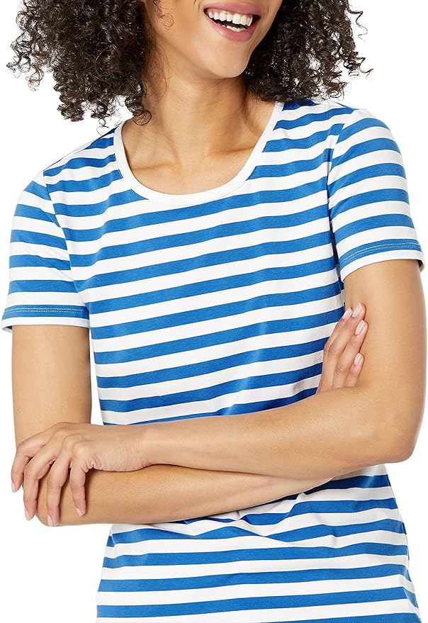 Amazon Essentials Women's Regular-Fit Short-Sleeve T-Shirt (Crewneck and V-Neck Options), Multipacks