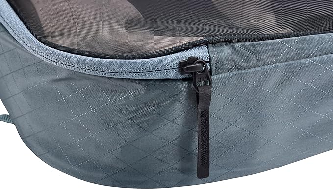 Thule Packing Cube, Size Large, Transparent Fabric, Organize bulkier Items, Easy to Pack, YKK Zippers