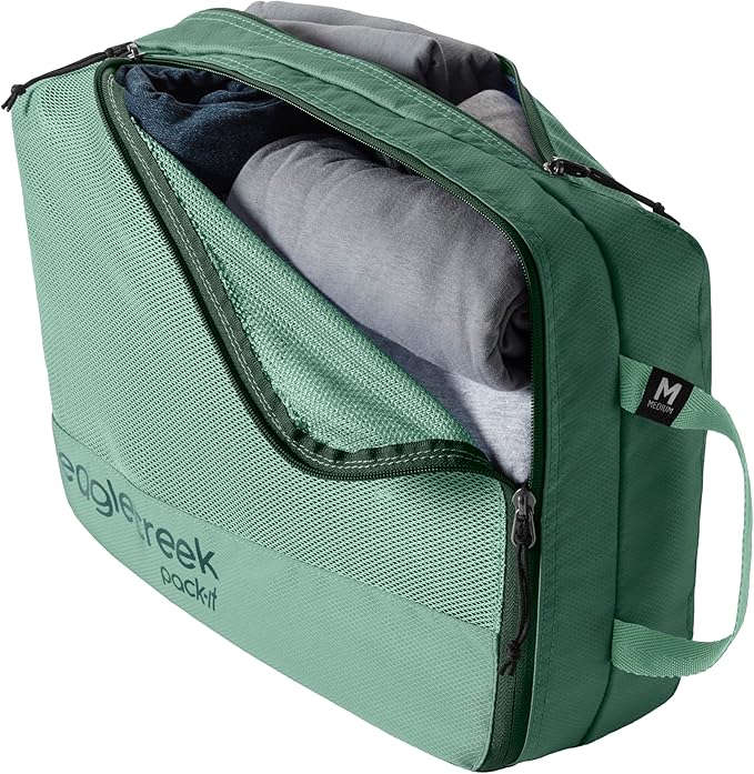 Eagle Creek Pack-It Reveal Clean/Dirty Cube M - Water-Resistant Dual Compartment Packing Cube With Internal Divider for Clean & Dirty Clothes - Travel Essentials - Willow Green