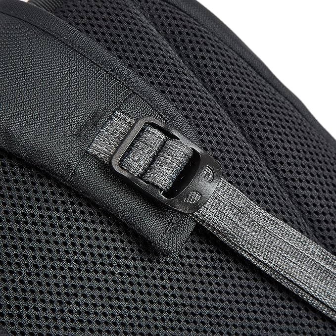 Travelon Anti-Theft Greenlander 9L Backpack
